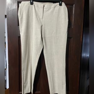 Women pants - beige - size 10, stretch waist - Amanda & Chelsea - new with tags